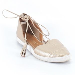 Kaanas Metallic Gold Espadrilles (size 7)